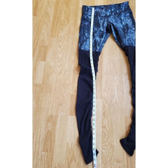 Alo Yoga Goddess Ribbed Legging size Small in Black Python - Picture 9 of 12